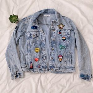 “Vintage” acid washed Jean jacket with patches